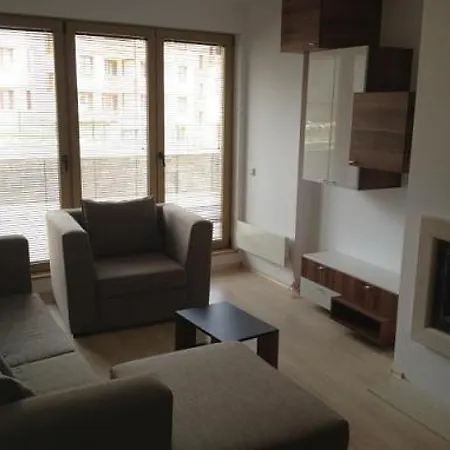 Roy's In St John Park Apartman *